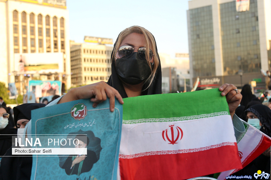 زنان خوشتیپ در همایش رییسی/عکس