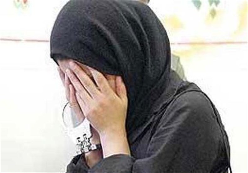جدال دختر رزمیکار تهرانی با راننده شیطان صفت پراید جدال دختر رزمیکار تهرانی با راننده شیطان صفت پراید