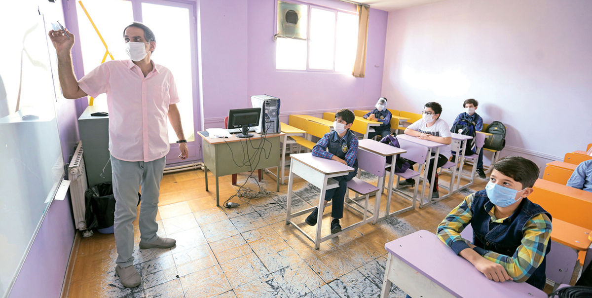 وعده دولت درباره رتبه بندی معلمان عملی نشد