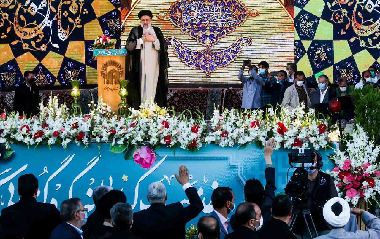 مقام های سیاسی پیام عدم مشارکت مردم را نمی پذیرند/رئیسی انتظار دارد برجام در دوره روحانی احیا شود و سود اقتصادی آن به دولت وی رسد