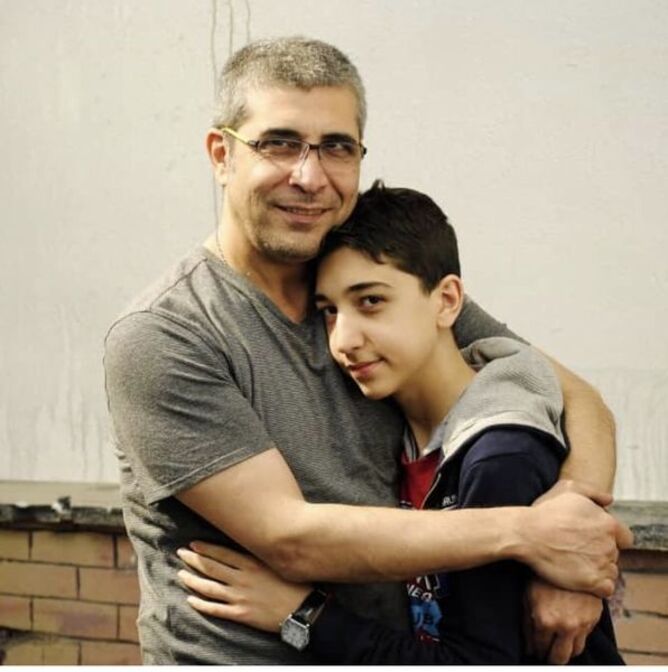  امیر غفارمنش و پسرش