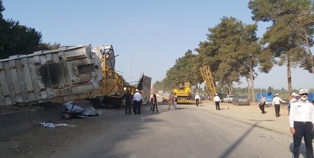 سقوط پل عابر پیاده در جاده گرگان به کردکوی + تصاویر