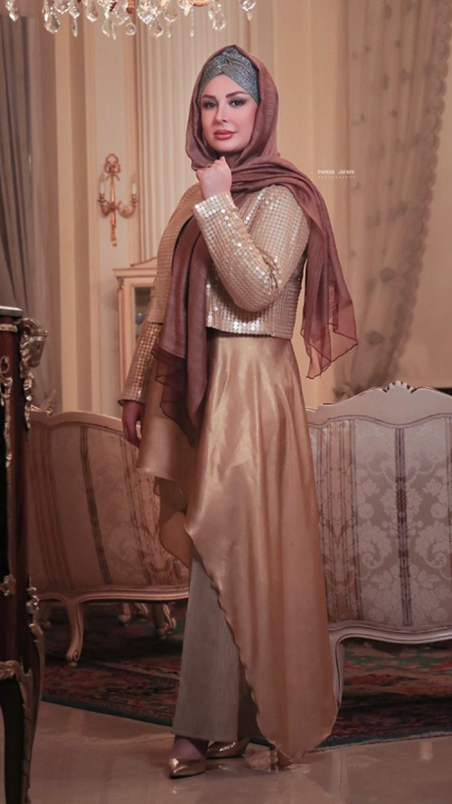 نیوشا ضیغمی با تیپی پر زرق و برق + عکس