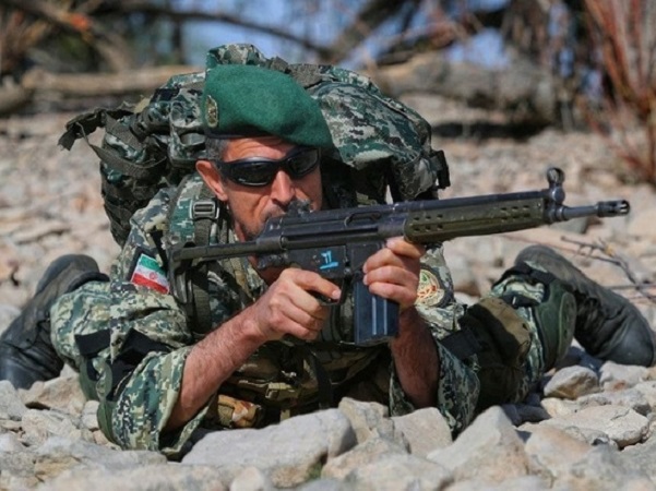 الاخبار: اینکه ایران زمان پایان رزمایش «فاتحان خیبر» را اعلام نکرده، یعنی باب تمام احتمالات باز است الاخبار: اینکه ایران زمان پایان رزمایش «فاتحان خیبر» را اعلام نکرده، یعنی باب تمام احتمالات باز است