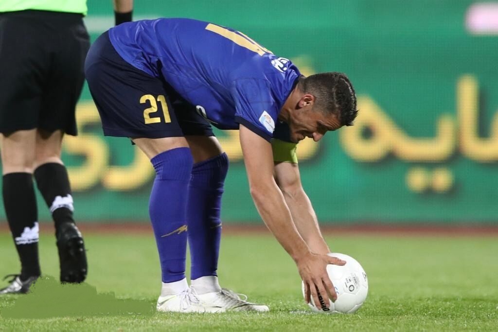 افشاگری پیشکسوت پرسپولیس از تصمیم کاپیتان استقلال افشاگری پیشکسوت پرسپولیس از تصمیم کاپیتان استقلال