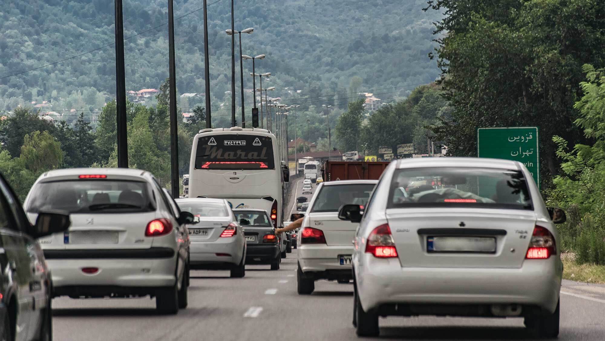 جاده ها و شرایط امروز 19 آبان 1400 / ترافیک شلوغ در اتوبان قزوین - کرج - تهران