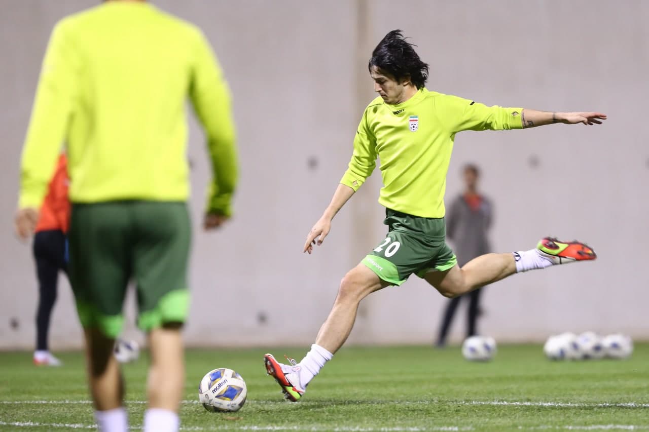 حمله سردار آزمون به یک استقلالی