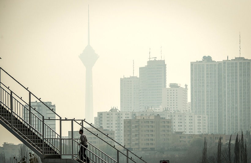 شرایط آخرالزمانی آلودگی هوای تهران و فرار دستگاه های نامناسب!  / سخنگوی شورای شهرداری: آلودگی را با یک دکمه رفع نمی شود