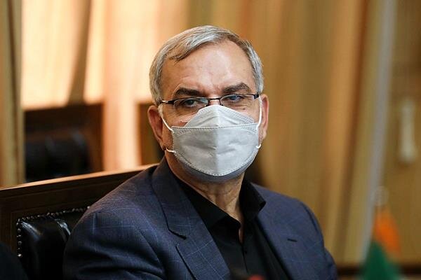 وزیر بهداشت: واکسیناسیون عمومی تاج در ایران متفکران را شگفت زده کرد
