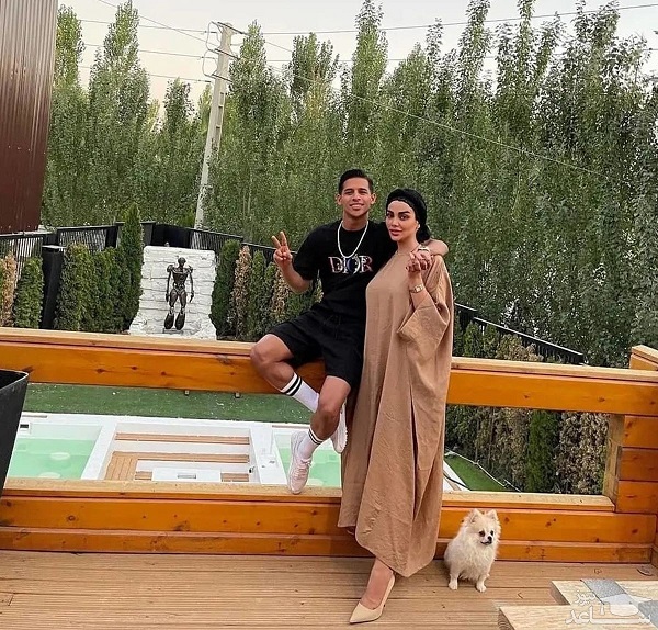 سگ زن مهدی قائدی در حال رانندگی/عکس سگ زن مهدی قائدی در حال رانندگی/عکس