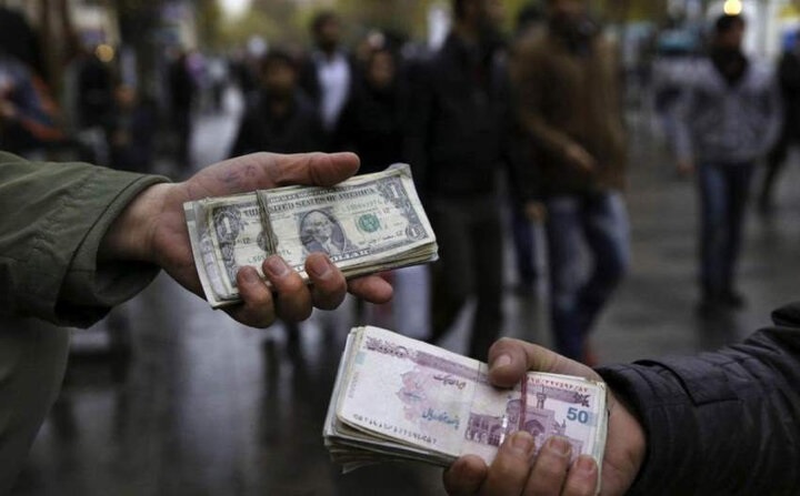 روزنامه دولت درباره افزایش قیمت دلار: قطعاً دست‌هایی در کار است