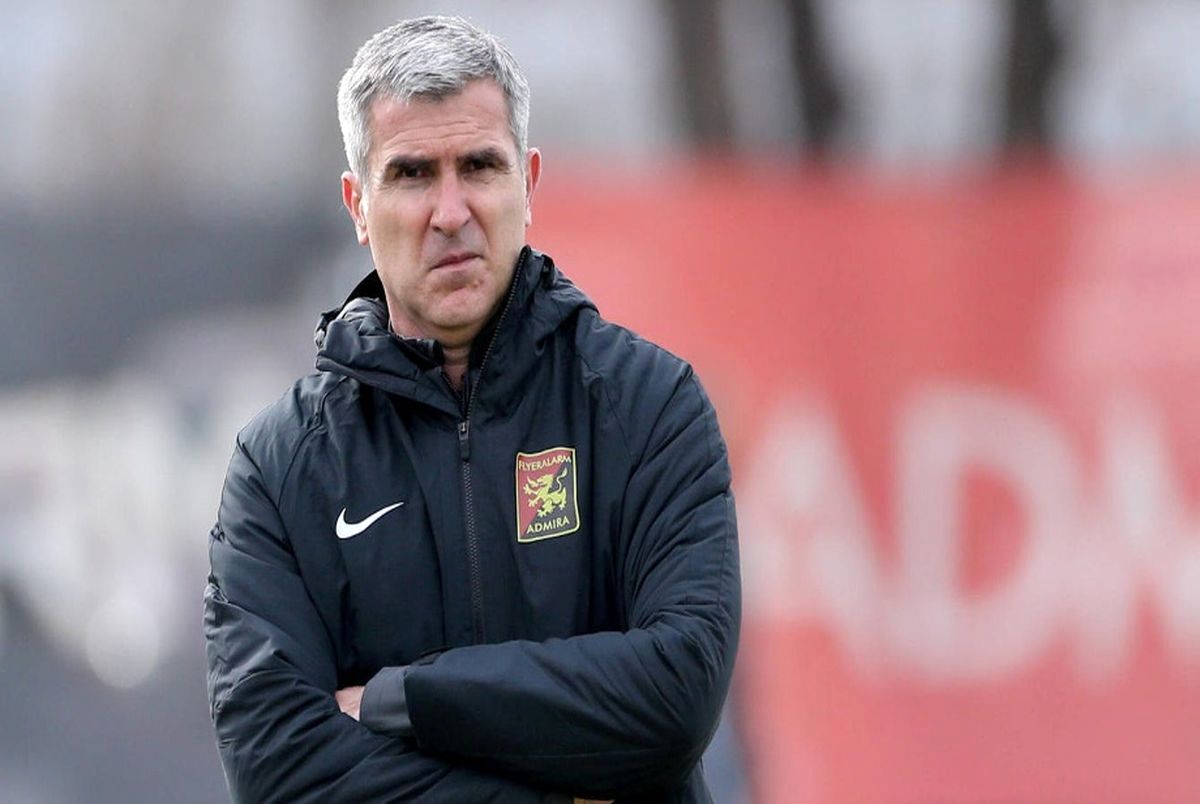 اشتباهات داوری صدای سرمربی تراکتور را در آورد اشتباهات داوری صدای سرمربی تراکتور را در آورد