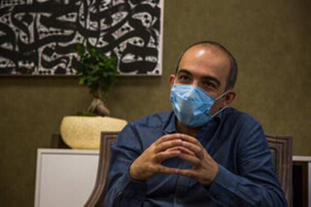 کاهش روند شیوع بیماری کرونا در کشور/ پیام طبرسی: فعلا برای برداشتن ماسک زود است