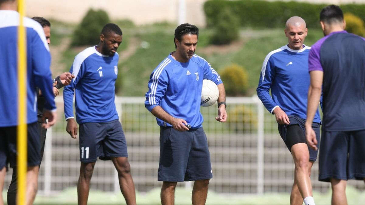 فرهاد مجیدی با انگیزه به دنبال ادامه بازی ها فرهاد مجیدی با انگیزه به دنبال ادامه بازی ها