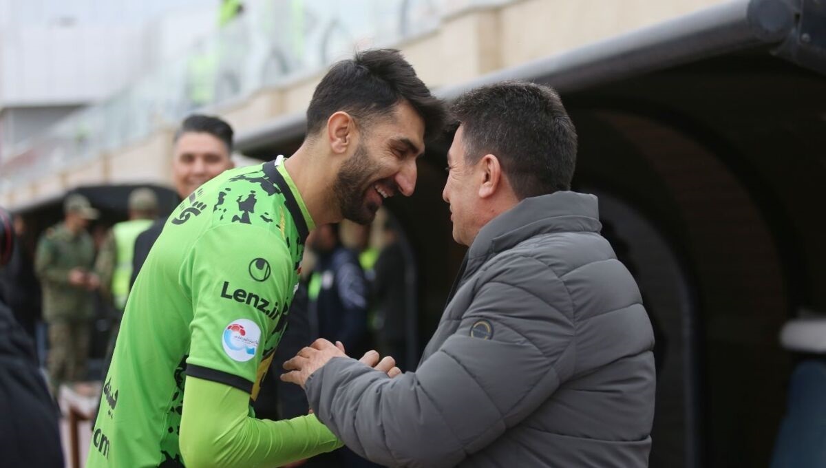 علاقه عجیب امیرقلعه نویی به این پرسپولیسی علاقه عجیب امیرقلعه نویی به این پرسپولیسی