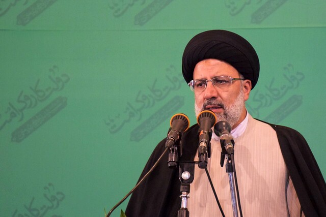 رئيسى: از خانواده‌های پرجمعیت بهارستان تشکر می‌کنم