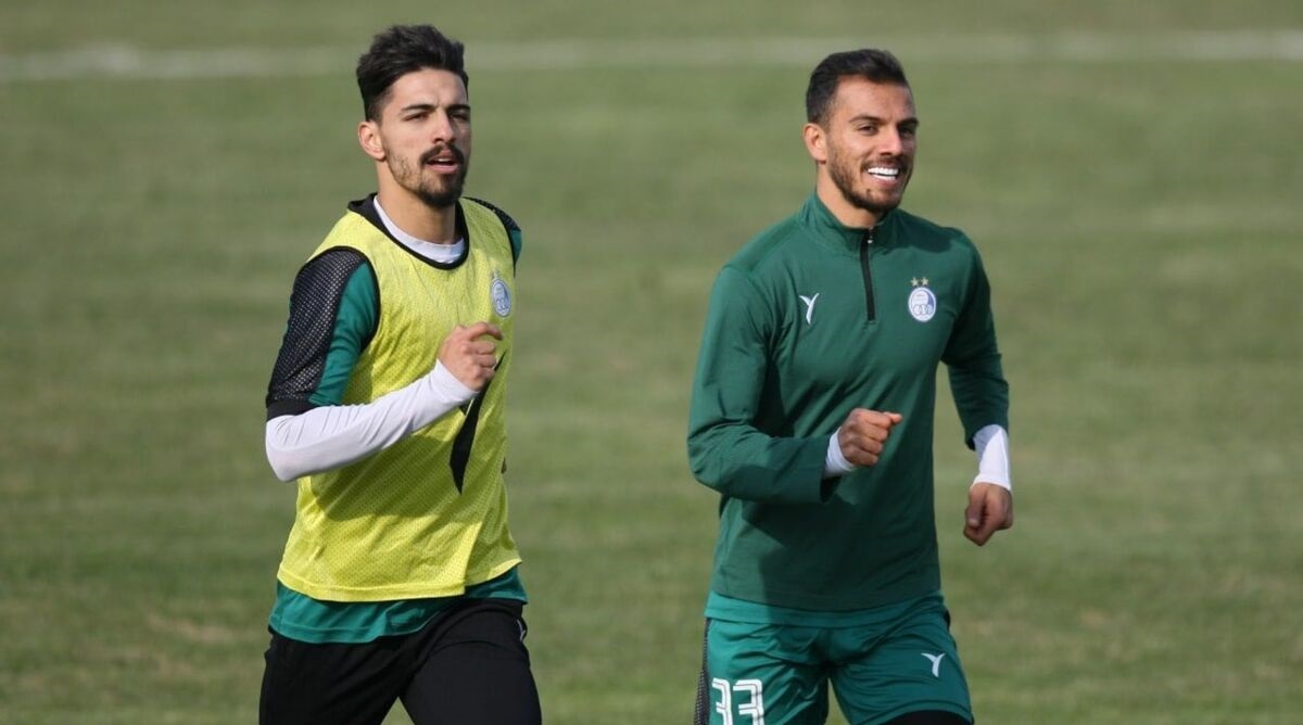 کار سخت ساپینتو برابر تراکتور با لشکر غایبان استقلال کار سخت ساپینتو برابر تراکتور با لشکر غایبان استقلال