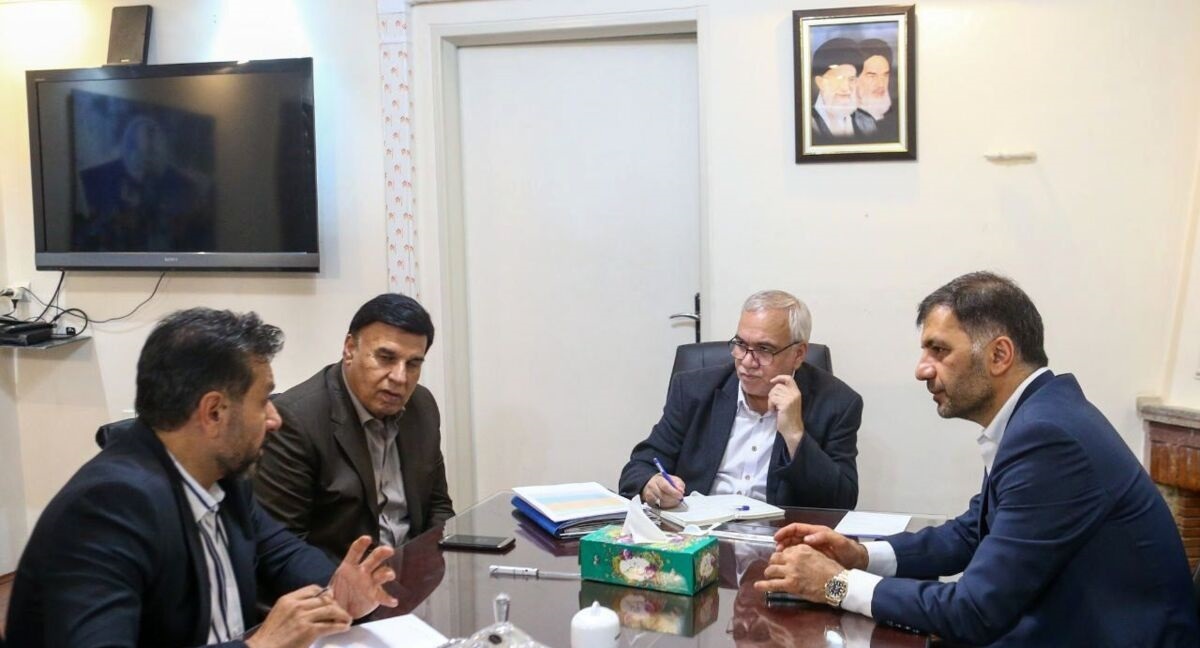 پایان کار سریع فتحاللهزاده در استقلال؟ پایان کار سریع فتحاللهزاده در استقلال؟