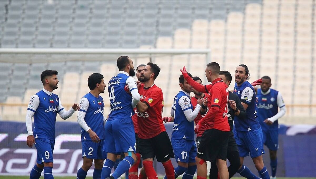 بالاخره یک تراکتوری به استقلال تبریک گفت