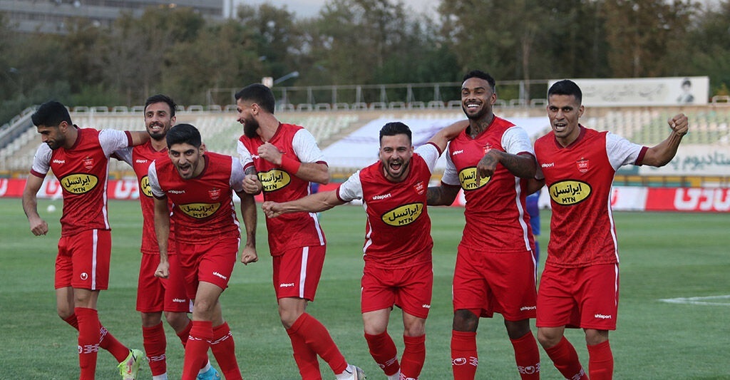 نصف پول لوکادیا را بدهید تا پرسپولیسی شوم! نصف پول لوکادیا را بدهید تا پرسپولیسی شوم!