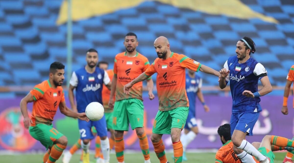 پنالتی استقلال پرید ؛ اعتراف بازیکن مس