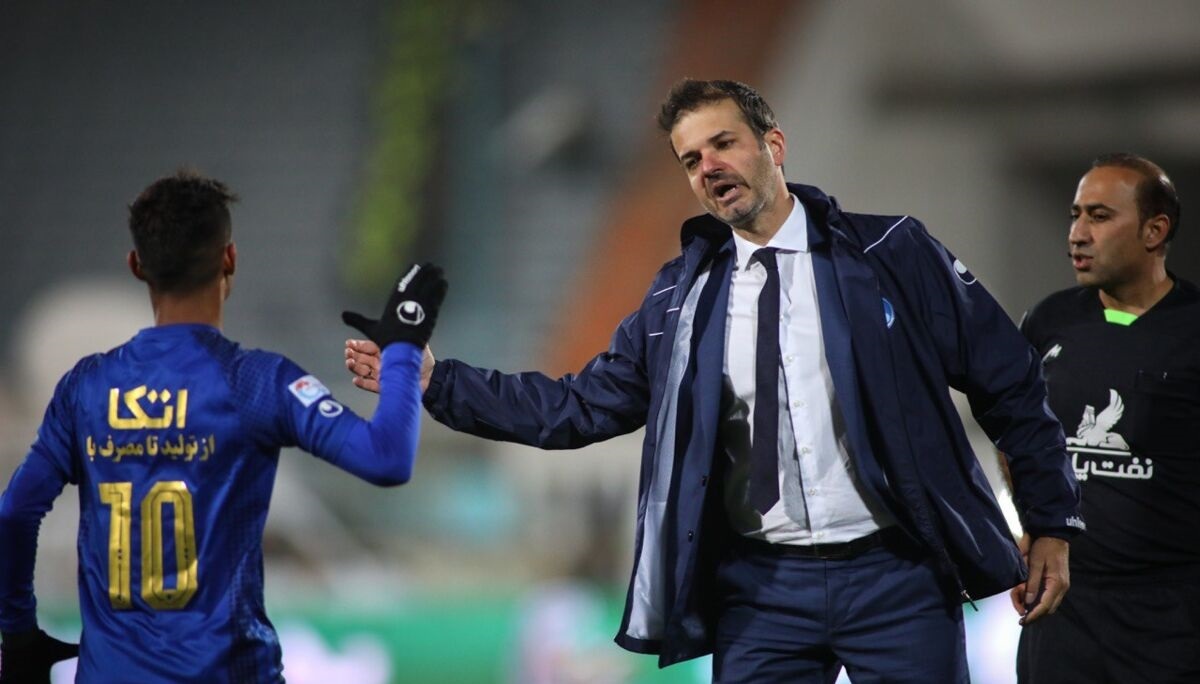 خشم مهدی قایدی از مطرح شدن مسائل خانوادگیاش خشم مهدی قایدی از مطرح شدن مسائل خانوادگیاش