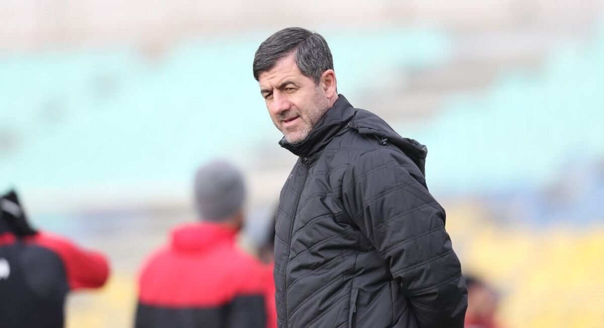 مشکل علی دایی برای مربی پرسپولیس هم پیش آمد