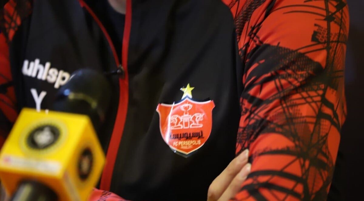 مهاجم خارجی جدید در اره پرسپولیس ؟ مهاجم خارجی جدید در اره پرسپولیس ؟