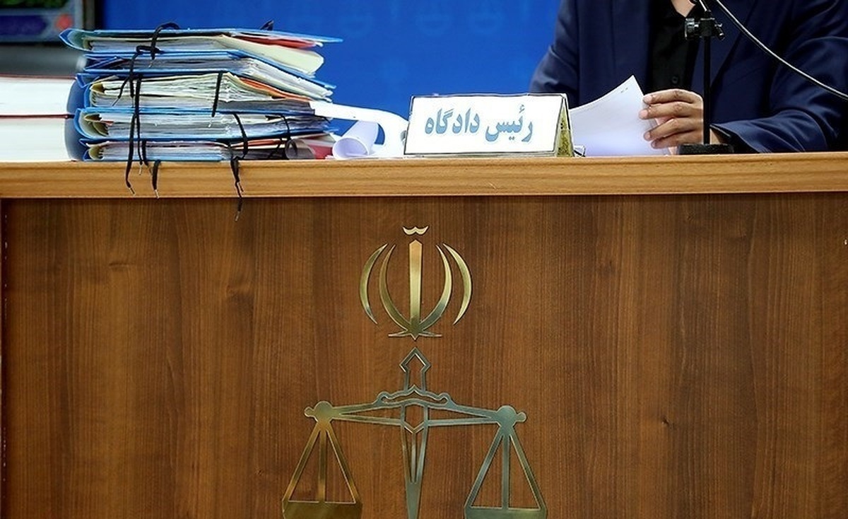 دادستان تهران: کیفرخواست مدیر و چهار کارمند بانک دی شعبه حافظ صادر شد