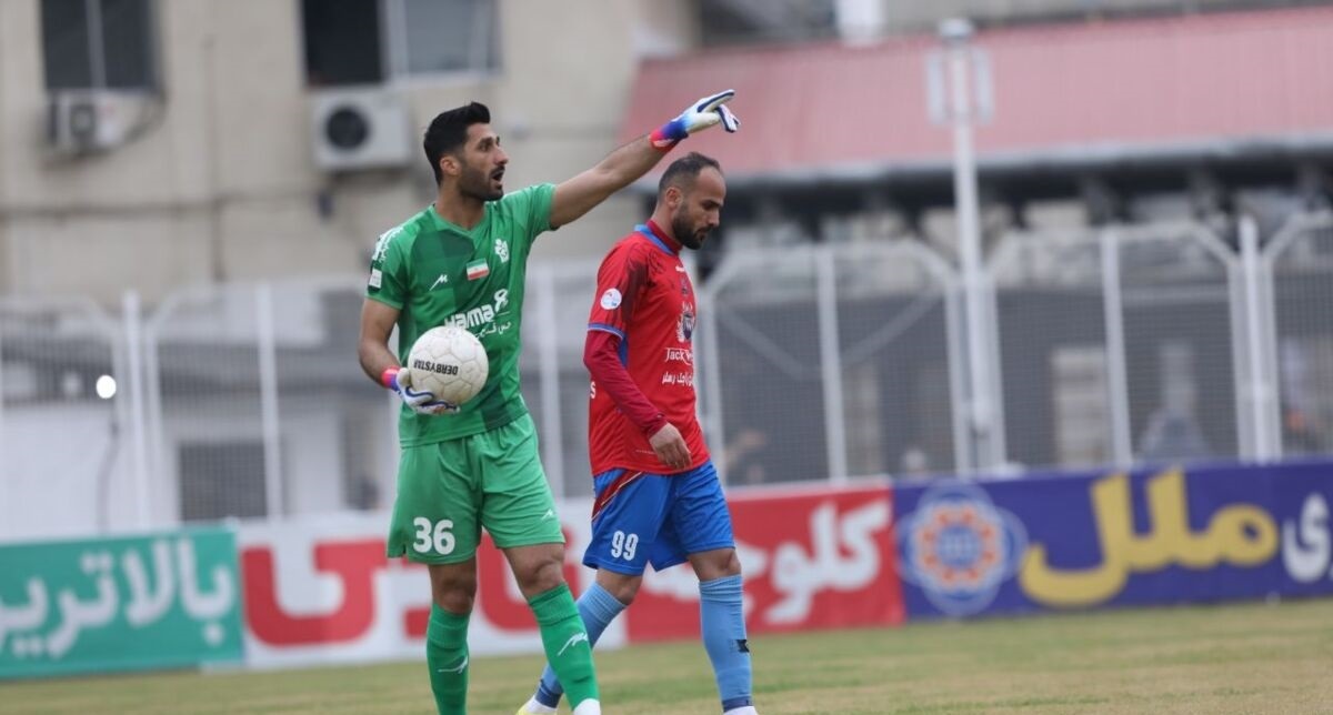 ستاره مغضوب فرهاد مجیدی ترمز تیم ساپینتو را میکشد؟ ستاره مغضوب فرهاد مجیدی ترمز تیم ساپینتو را میکشد؟