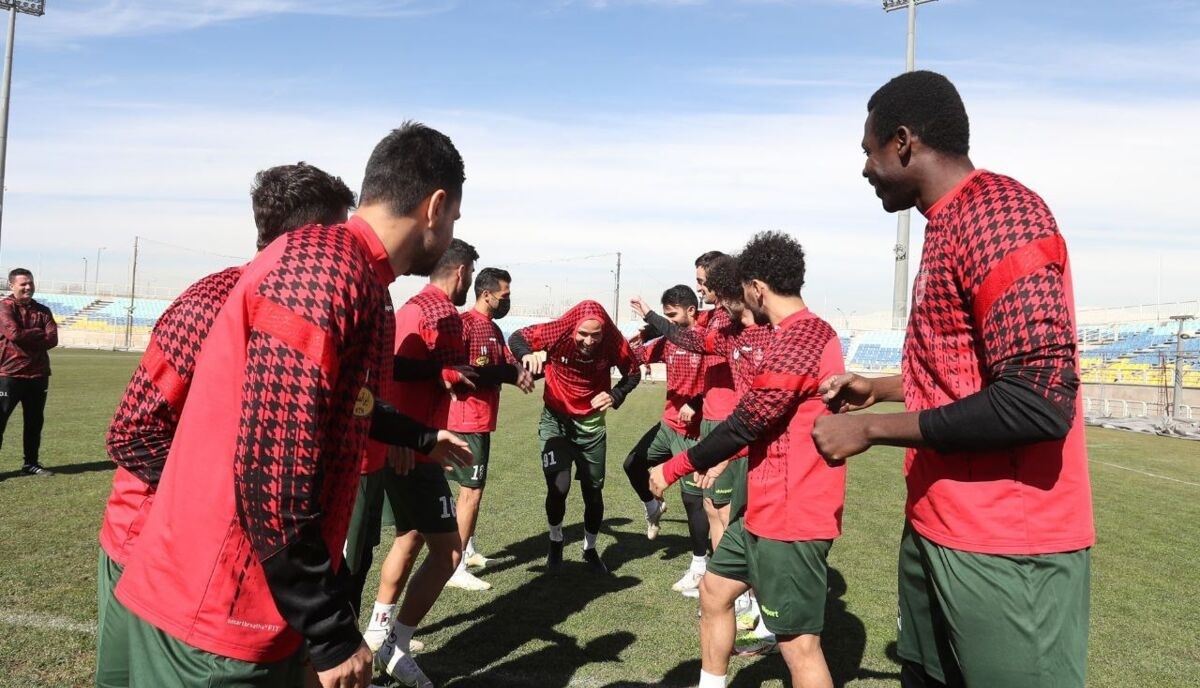 اعتراف یک استقلالی: پرسپولیس به زودی دوباره صدرنشین می‌شود