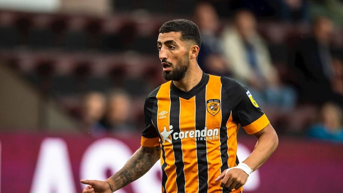 آب پاکی ستاره استقلالی روی دست مشتریانش