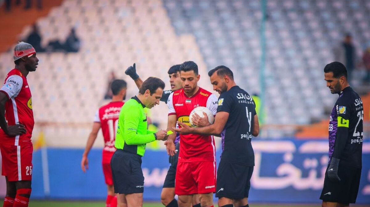 اعتراف کارشناس داوری : گل‌محمدی حق داشت به گل هوادار معترض شود