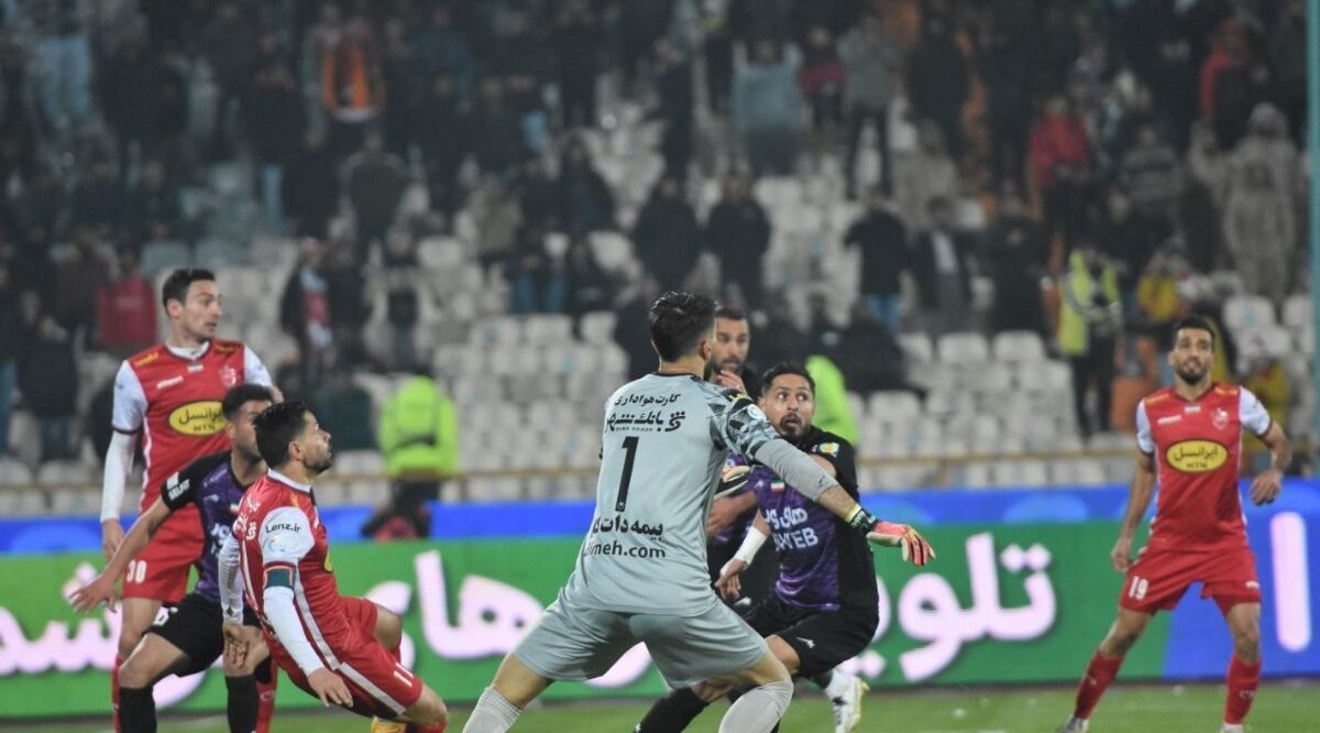 سد دفاعی تیم یحیی ویران شد؛ اشتباهات باورنکردنی مدافعان پرسپولیس!