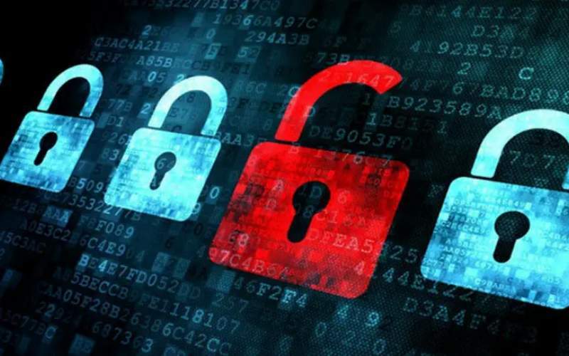 دستاورد سفر رئیسی به چین، اینترنت ملی است؟