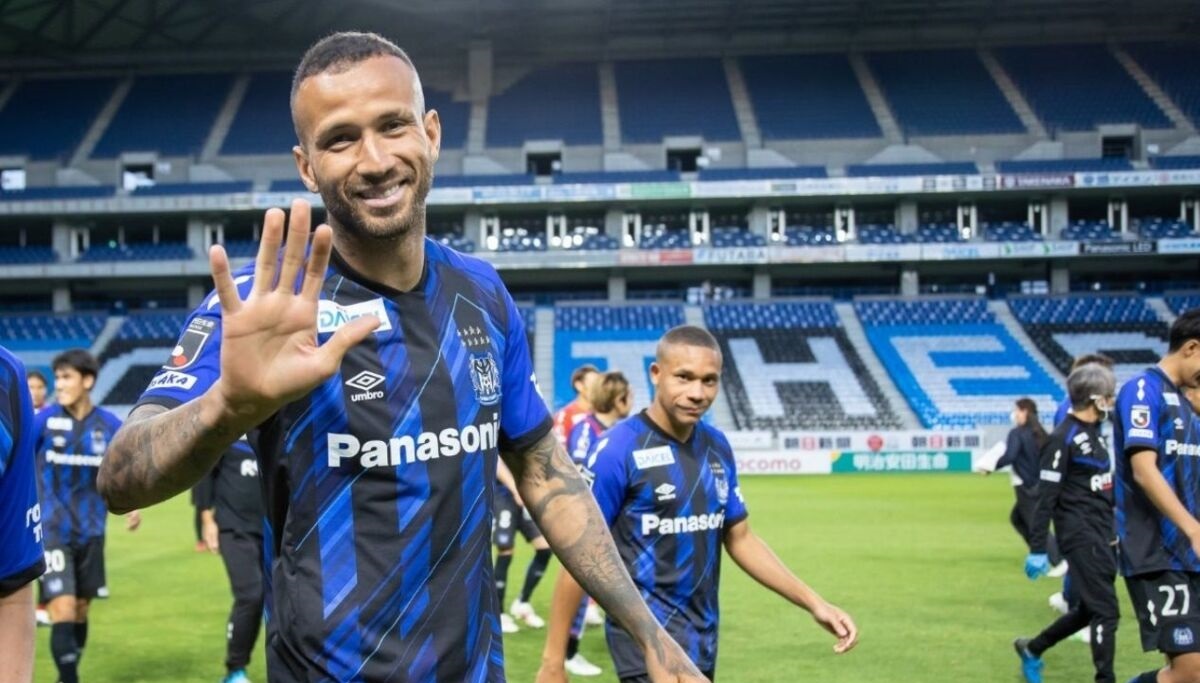 زمان ترکیدن بمب بزرگ پرسپولیس مشخص شد