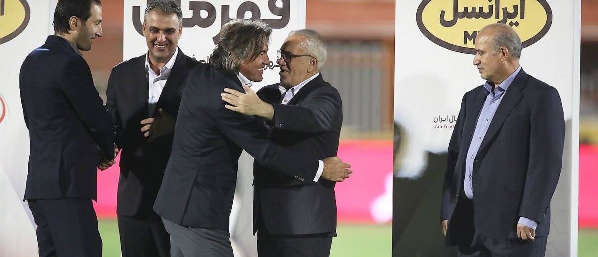 زمان تمدید قرارداد بزرگ ترین شاه ماهی استقلال