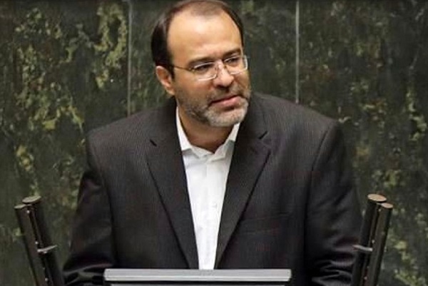 سخنگوی کمیسیون اقتصادی: اظهار بی‌اطلاعی سخنگوی دولت از بسته ارزی مجلس جای تعجب دارد / انتظار ما این بود که دولت در ۷۰ روز گذشته، اهتمام جدی تری به این بسته داشته باشد