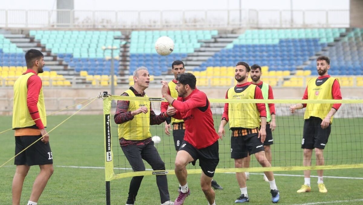 نقشه یحیی گل محمدی برای خط حمله پرسپولیس ؛ پرسپولیس صدرنشین می شود ؟