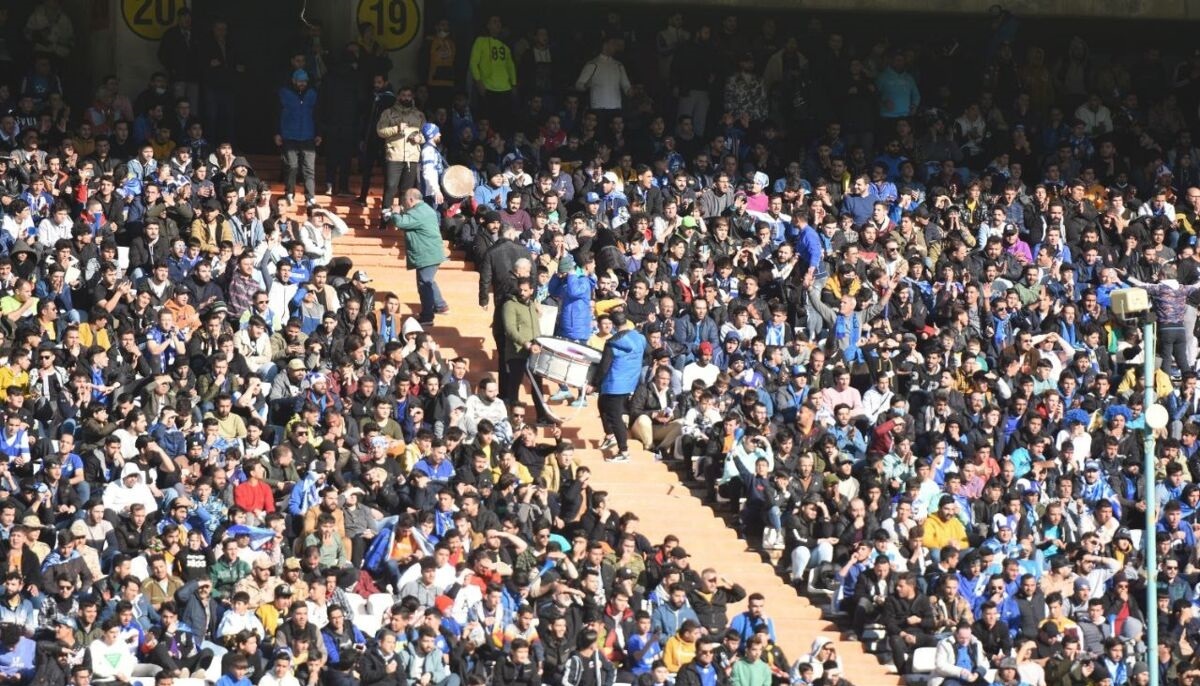 تبعیض عجیب بین بازی استقلال و پرسپولیس ! تبعیض عجیب بین بازی استقلال و پرسپولیس !