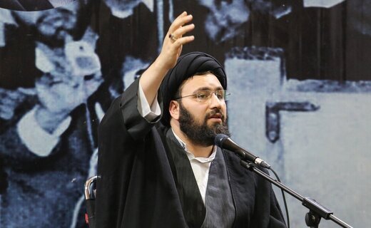 سیدعلی خمینی: این ملت، «صبور ولی معترض» است / پای حرف خانواده شهدا، کارگرها و مستضعفان بنشینید / خودمان را تافته جدابافته از مردم ببینیم، «باخته‌ایم»