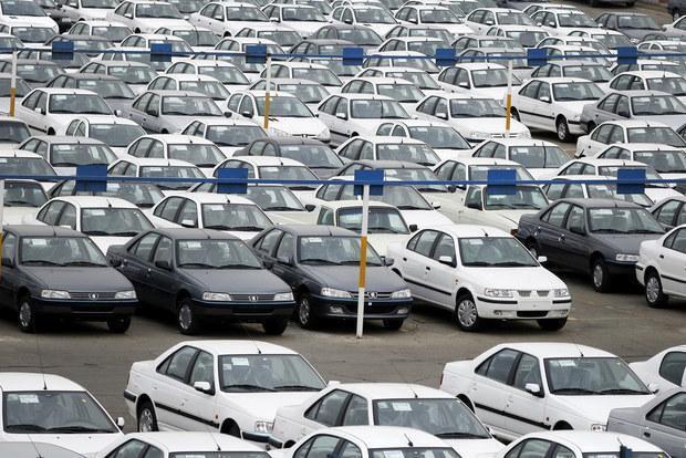 معاون وزیر صمت: افزایش ۳۰ تا ۷۰ درصدی قیمت کارخانه‌ای خودرو در سال آینده