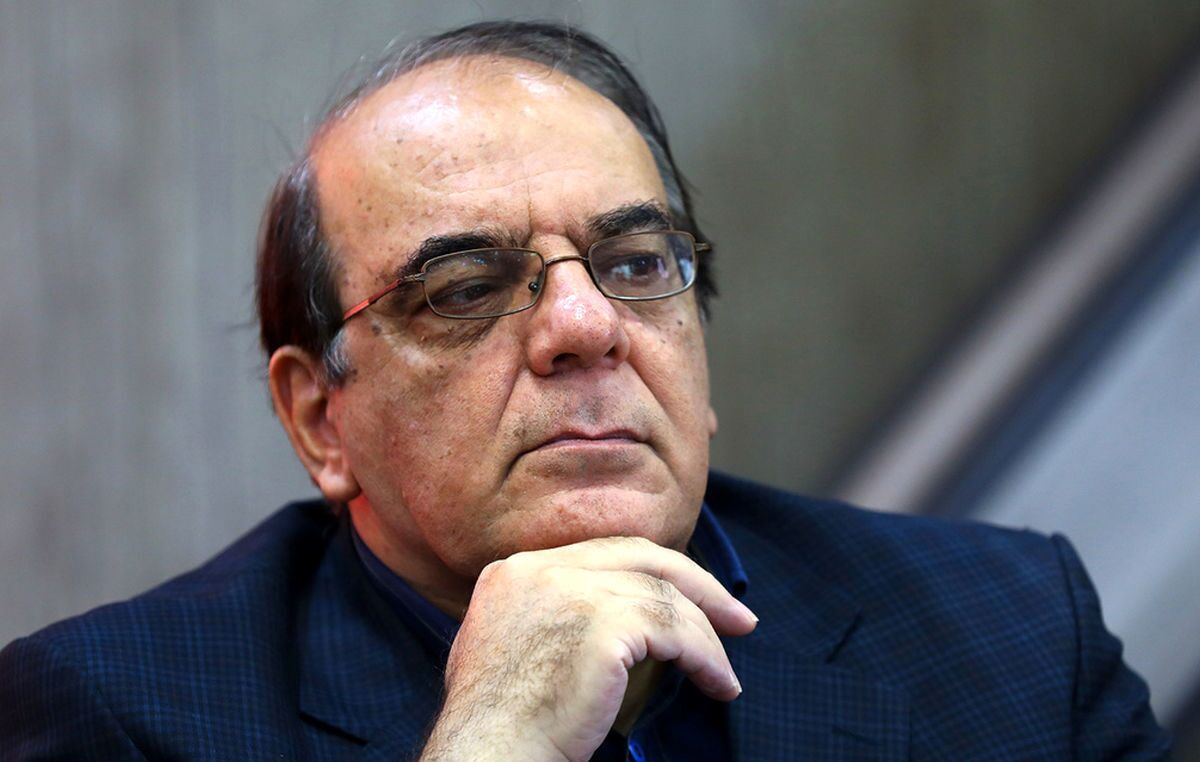 انتقادات صریح عباس عبدی از دولت رئیسی /تذکر داده بودم که باید برجام را حل کنید /با ایده «زمستان سخت» مسئولان را فریب دادند