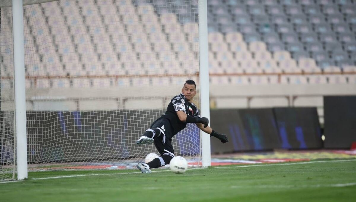 عصبانیت شدید ستاره محبوب پرسپولیسی از یک استقلالی عصبانیت شدید ستاره محبوب پرسپولیسی از یک استقلالی