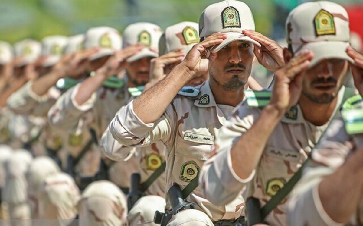 احتمال افزایش حقوق سربازان در اردیبهشت / وزیر به دلیل تفاوت فرودین در این ماه
