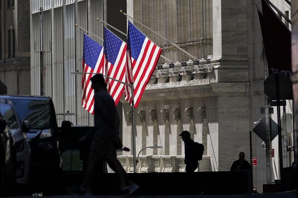 بانک مرکزی آمریکا برای مقابله با تورم، نرخ بهره را بالا برد