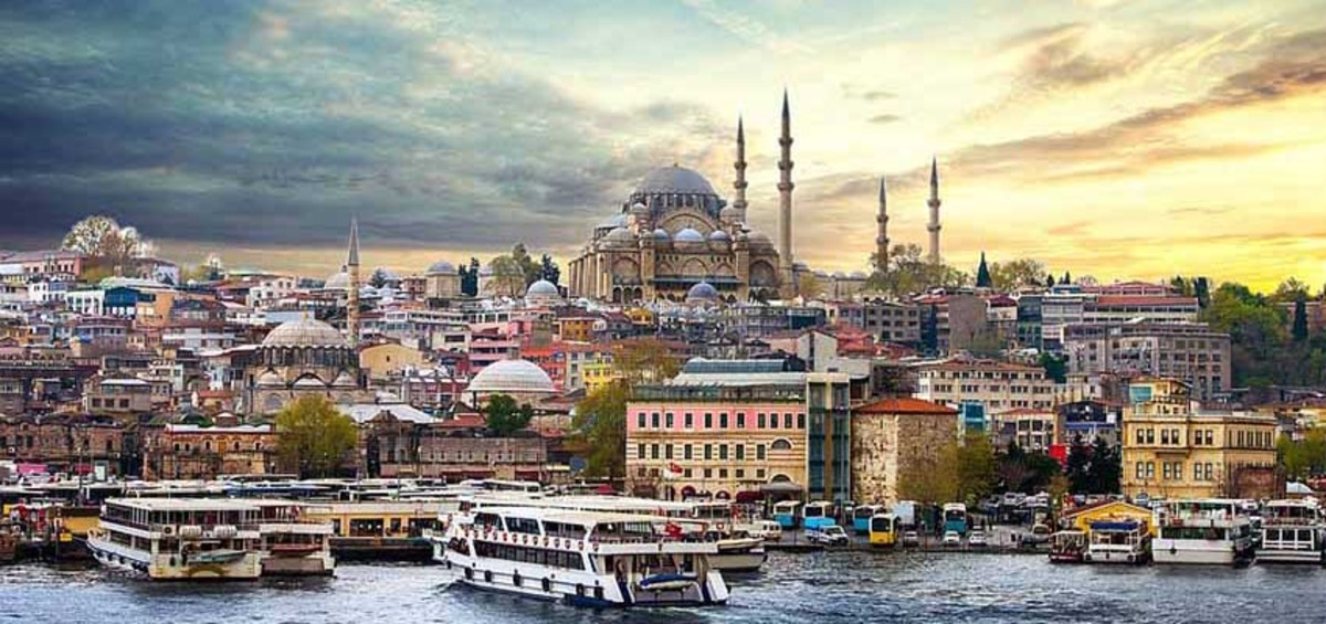 یک میلیون گردشگر تنها در یک ماه به استانبول سفر می کنند / ایرانی ها حرف اول را می زنند