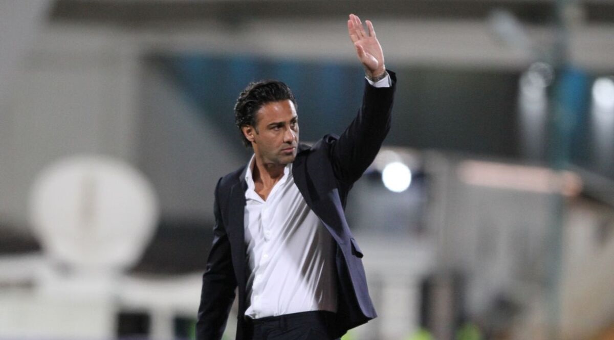 فرهاد مجیدی از استقلال رفتنی شد ؟ شوک به آبی ها فرهاد مجیدی از استقلال رفتنی شد ؟ شوک به آبی ها