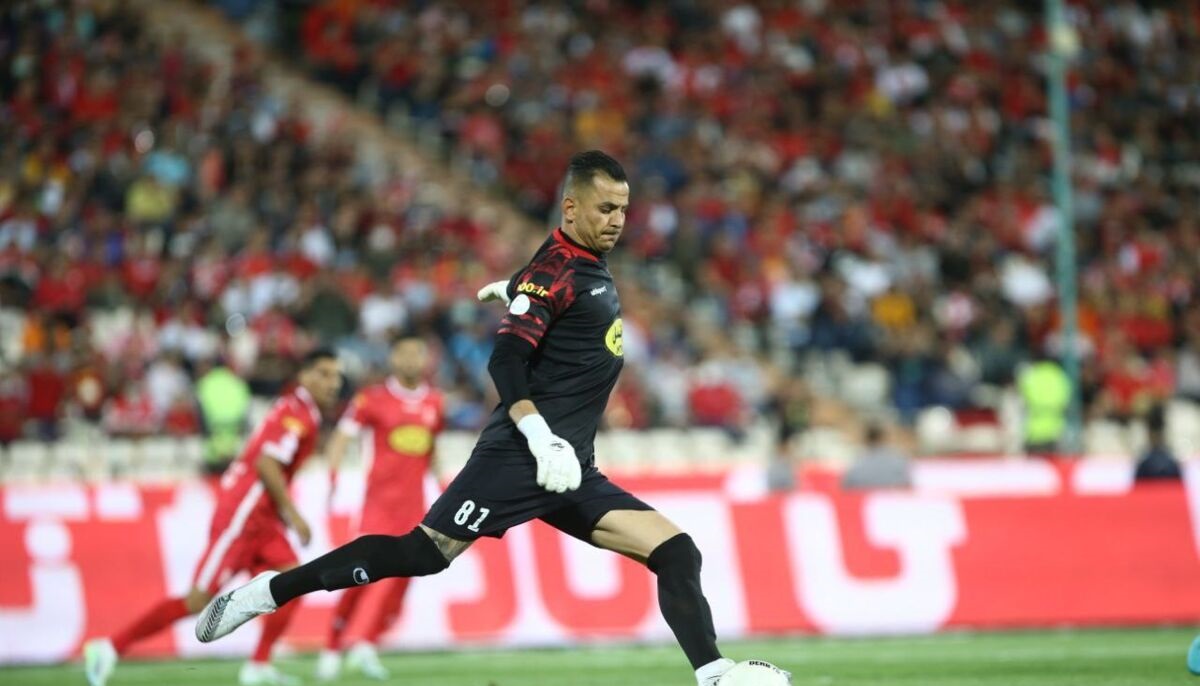 ارتباط قهرمانی با آینده بازیکن جنجالی پرسپولیس