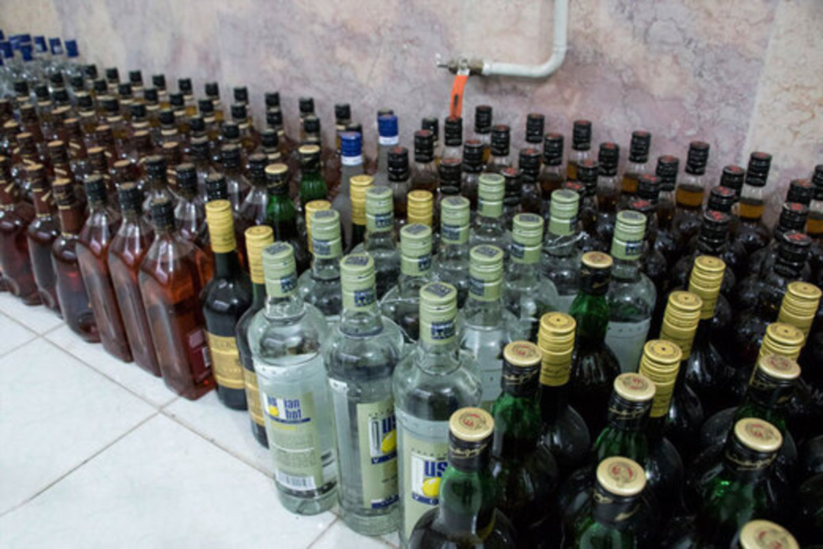 مصرف نوشیدنی‌های الکلی در ۴۲ سال اخیر با اینکه ممنوع بوده، کاهش نیافته